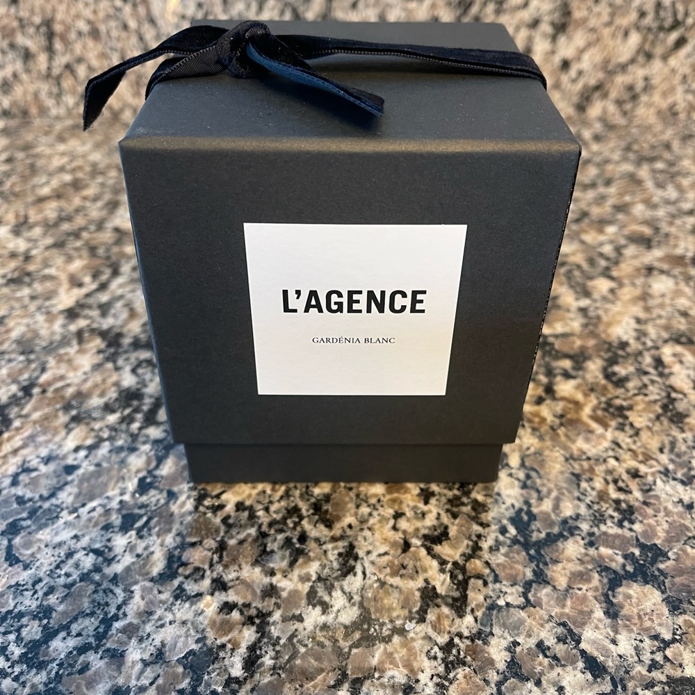 L’agence Gardenia Bloom candle